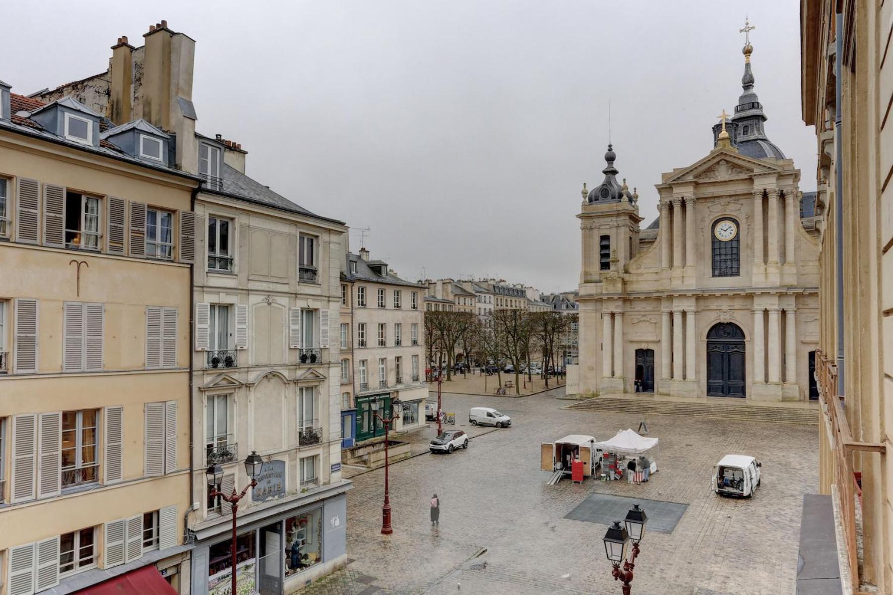 La Cathedrale - Versalles Exterior foto